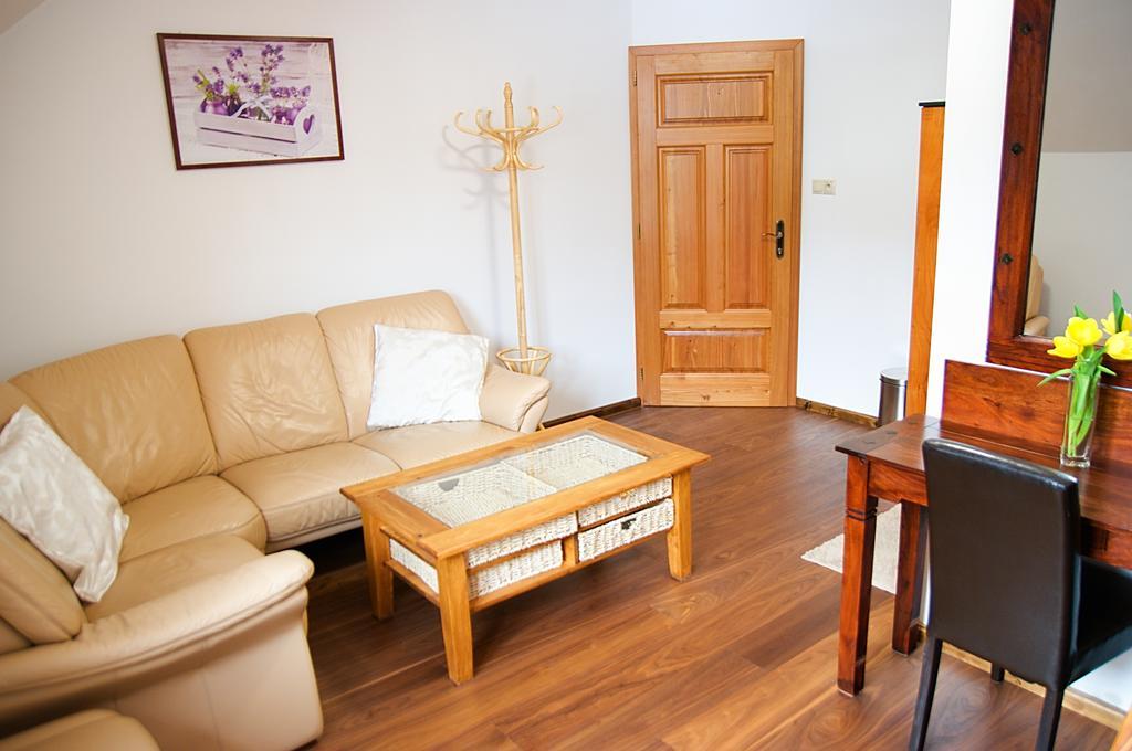 Vila Pod Branou Poprad Ngoại thất bức ảnh